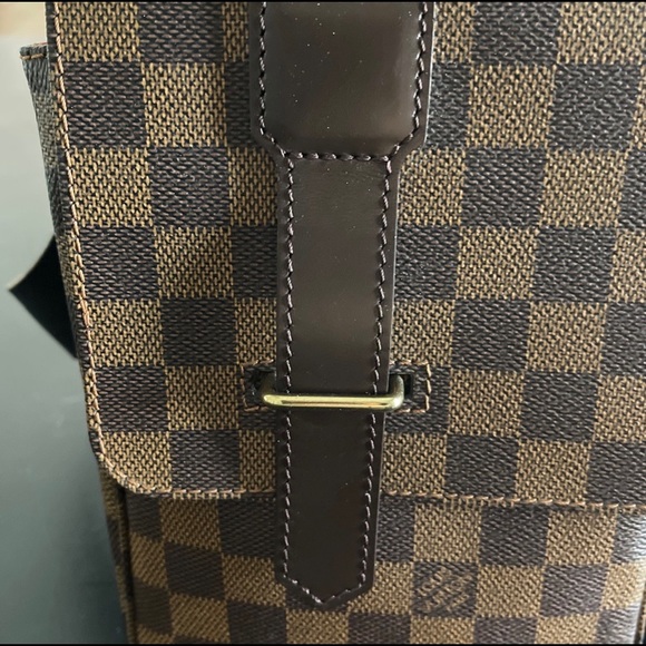 Louis Vuitton - Broadway Damien - Picture 2 of 4